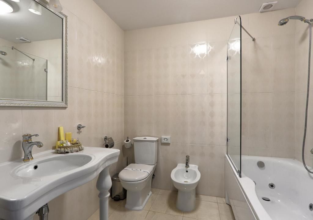 Отель FENIX TOWN Винница